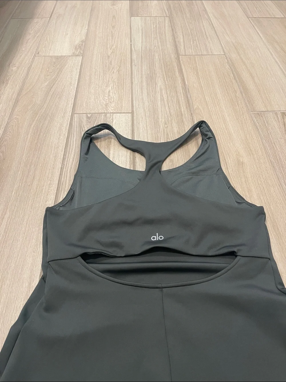 Alo Yoga Airlift Fly Dress Tennis Cutout Dark Cactus Sz L 12-14 W8192R